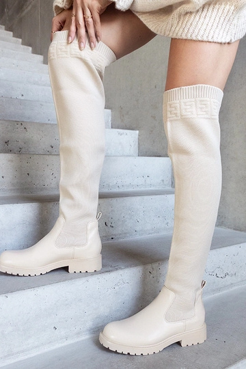 Botas longas bege com cano elástico Juanra 2