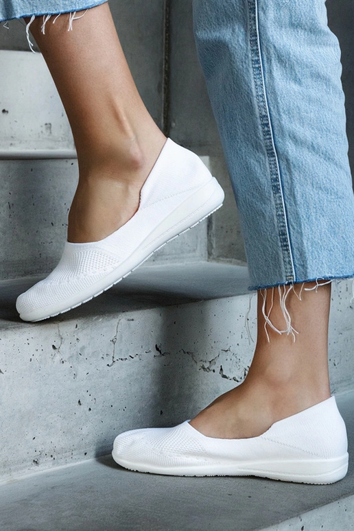 Sapatilhas de balé de tecido branco...