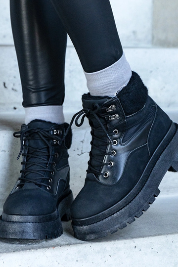 Botas de caminhada pretas... 2