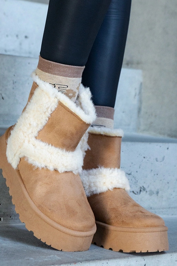 Botas de neve em camurça... 2