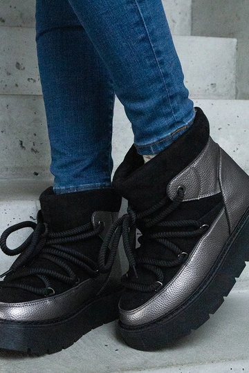 Botas de neve plataforma forradas com pele preta da Sapphi 2