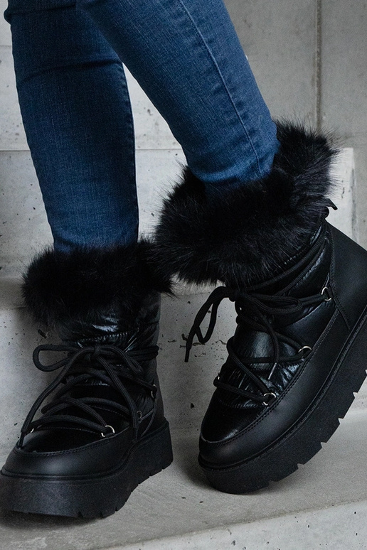 Botas de neve pretas com isolamento e...