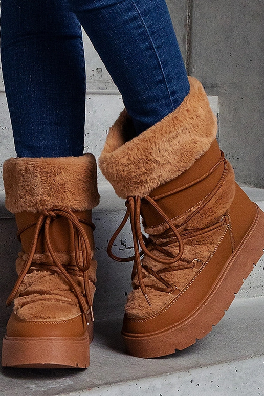 Botas de neve marrons com cadarço e...