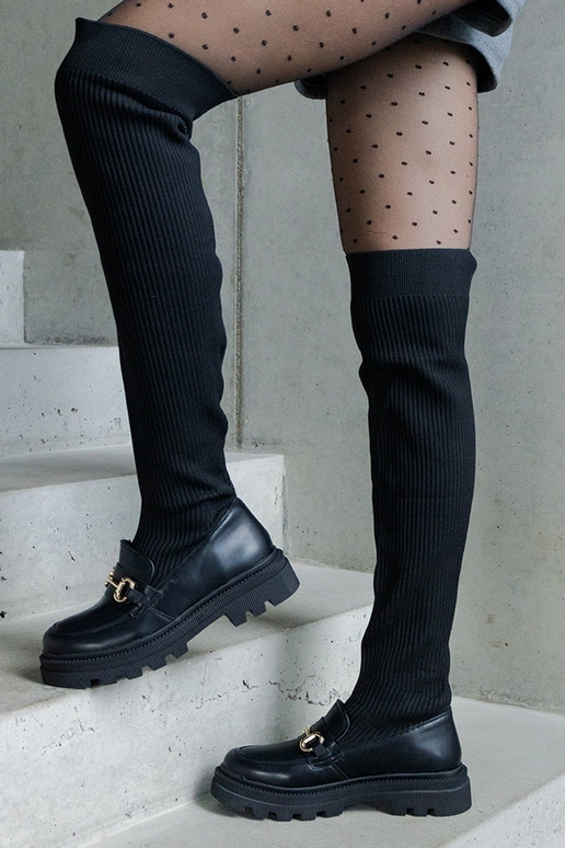 Botas pretas com cano elástico de...