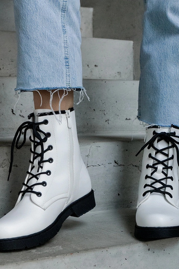 Botas brancas isolantes...