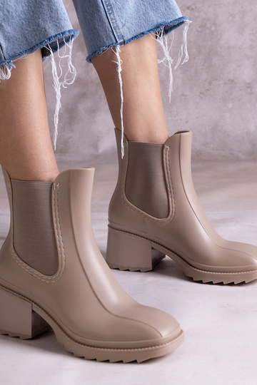 Botas de borracha bege com...