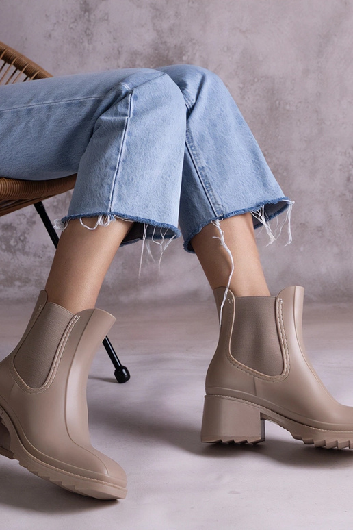Botas de borracha bege com salto Surien