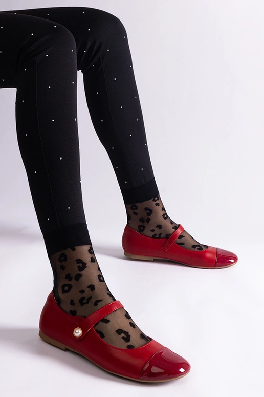 Bailarinas de verniz vermelho com...