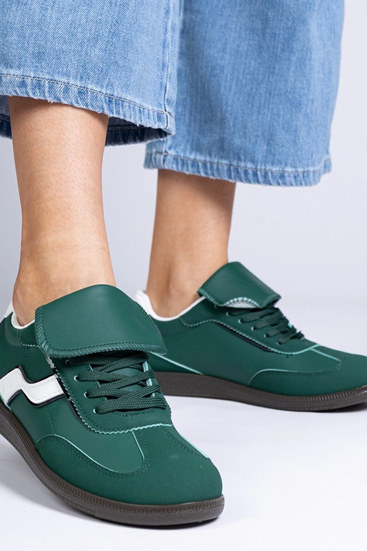 Tênis esportivos femininos verdes...