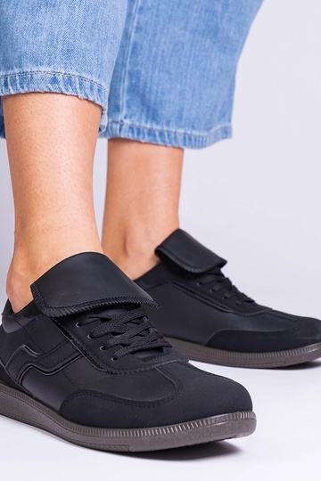 Tênis esportivos femininos... 2