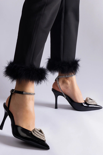 Saltos altos pretos com... 2