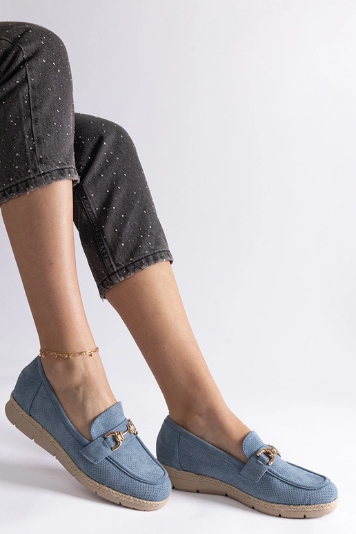 Sapatos femininos azuis de camurça...