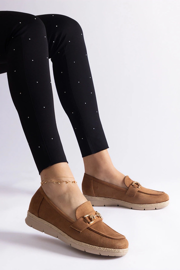 Sapatos femininos caramelo de camurça sintética Sandoval