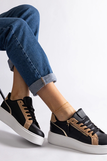 Tênis esportivo feminino...