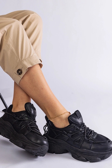 Tênis esportivos femininos...