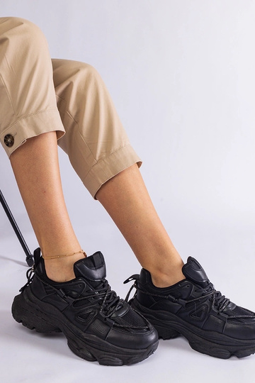 Tênis esportivos femininos... 2