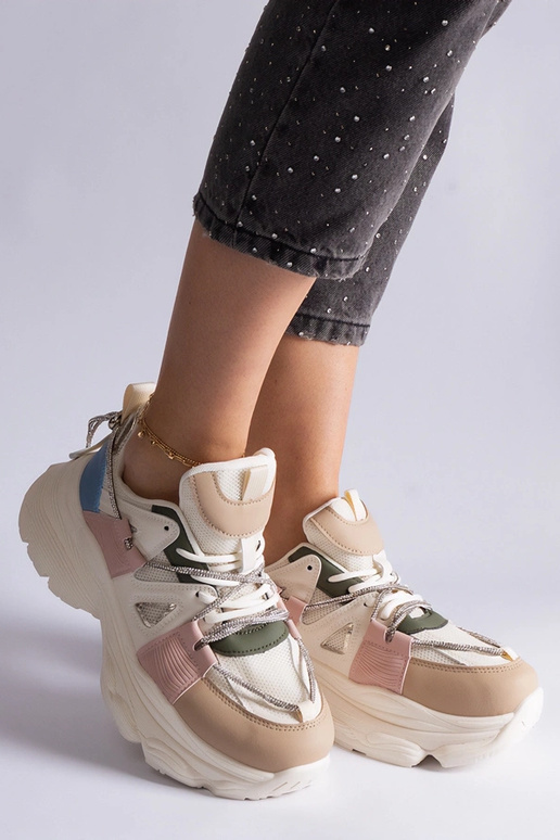 Tênis esportivos femininos...