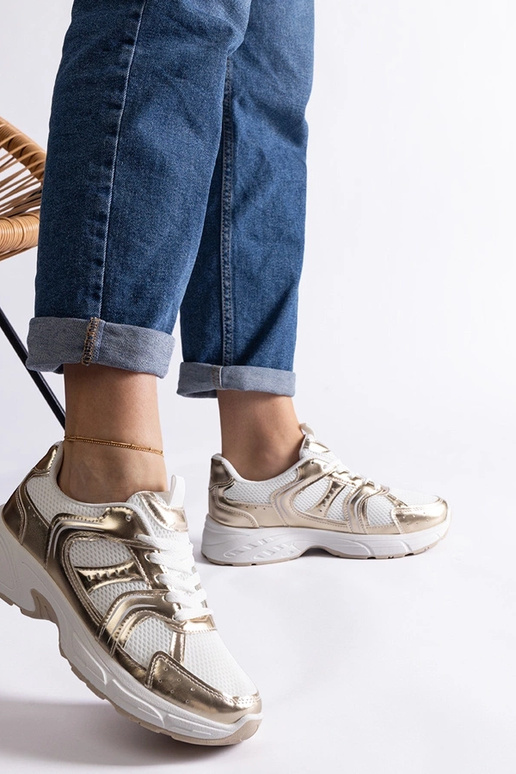 Tênis esportivo Ena branco e dourado