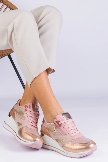 Tênis esportivo plataforma...