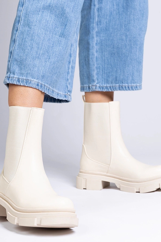 Botins bege com cano elástico Beringo