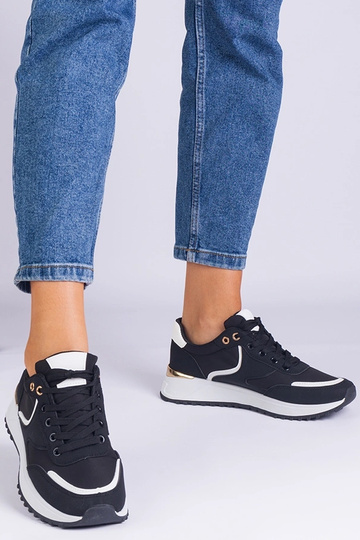 Tênis feminino preto com... 2