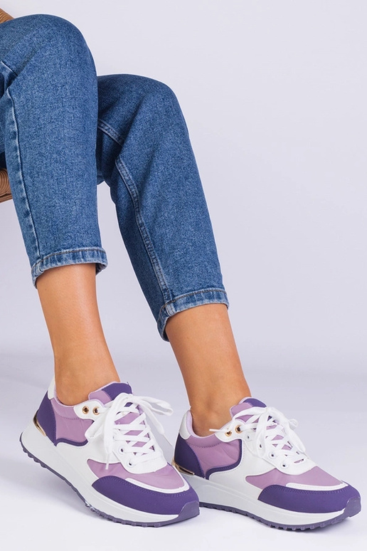 Tênis feminino roxo com aplicação...