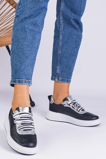 Tênis feminino preto decorado com glitter Kasabella