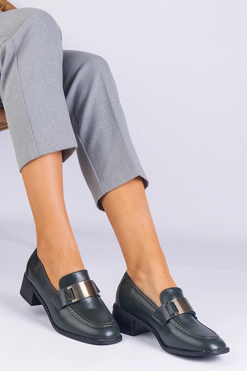 Sapatos de salto alto...