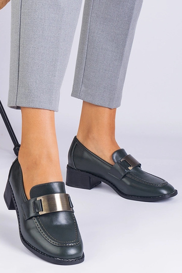 Sapatos de salto alto... 2