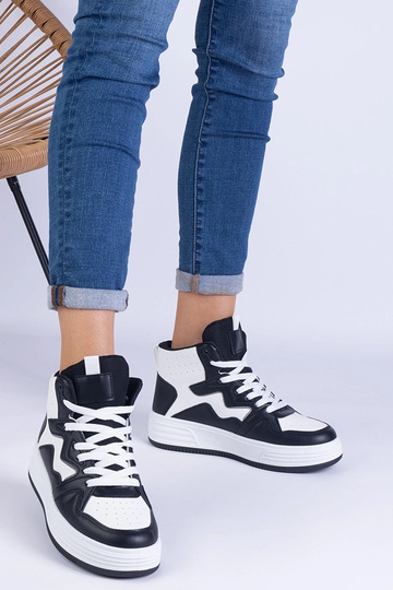 Tênis esportivo feminino... 2