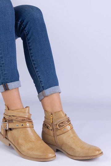 Botas rasas marrons com...