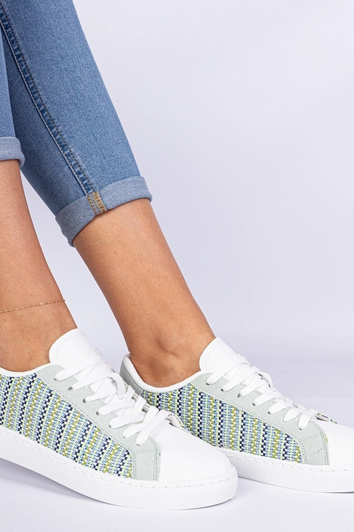 Tênis femininos verdes de material...