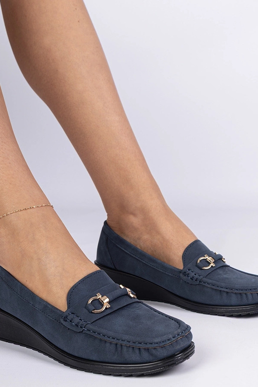 Mocassins femininos azuis em anabela...