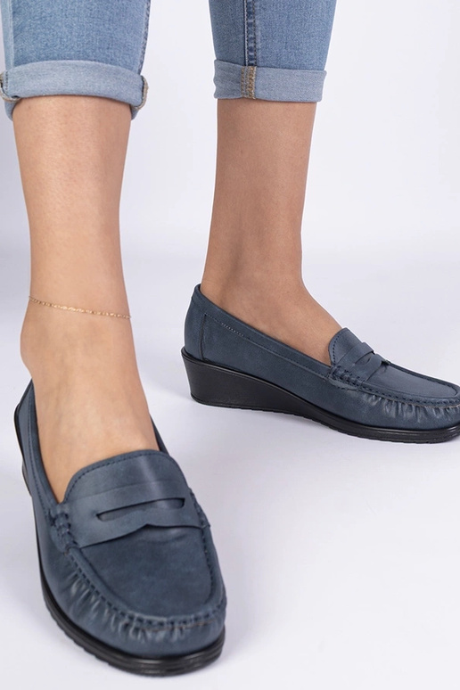 Mokasyny azuis femininos com salto...