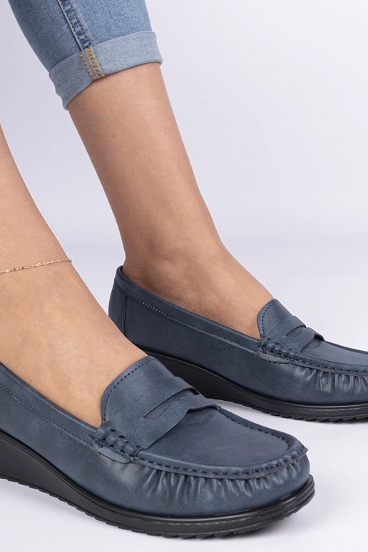 Mokasyny azuis femininos com salto...