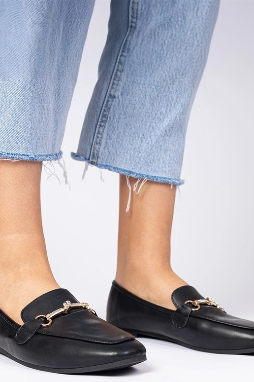 Mokasyny pretos com adornos e...