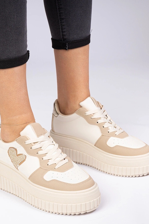 Sneakers femininos marrons com...