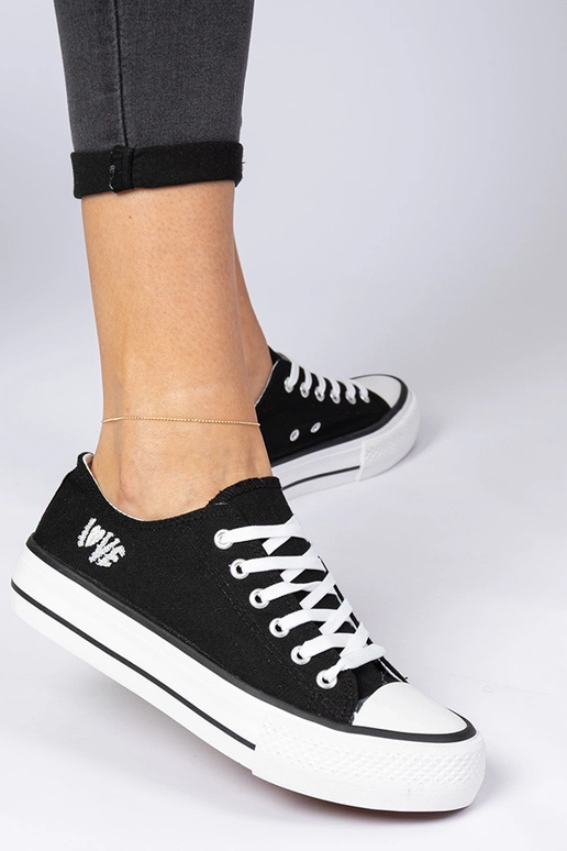 Sapatilhas clássicas femininas pretas...