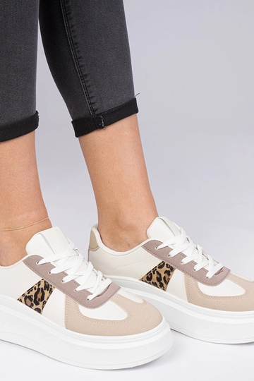 Tênis marrom plataforma Mishel