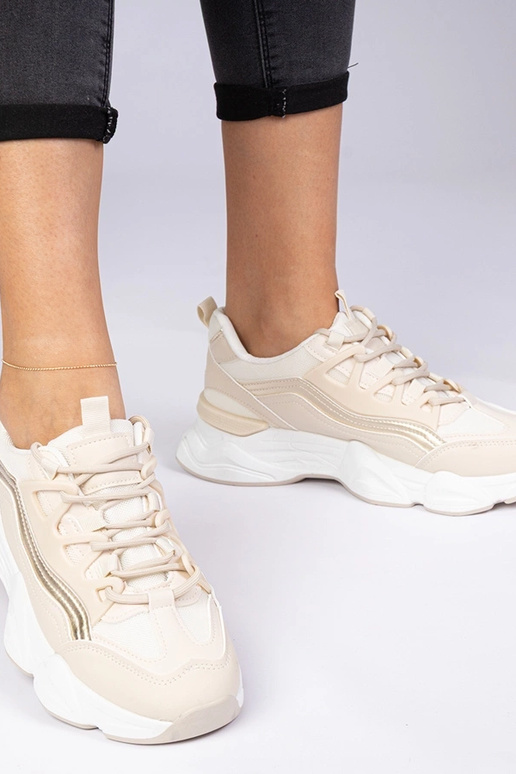 Tênis femininos bege com detalhe...