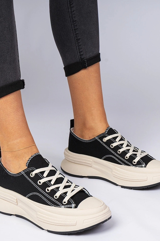 Sapatilhas femininas pretas de...