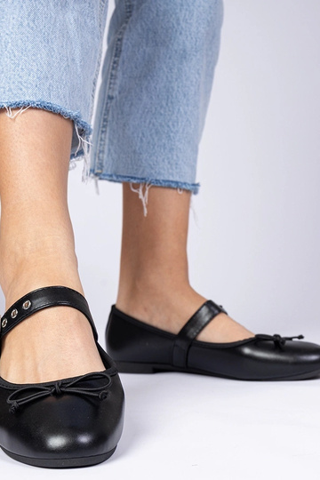 Balerinas femininas pretas...