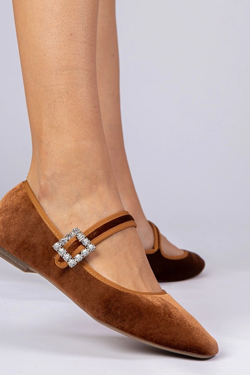 Bailarinas marrons femininas de... Bailarinas marrons femininas de...