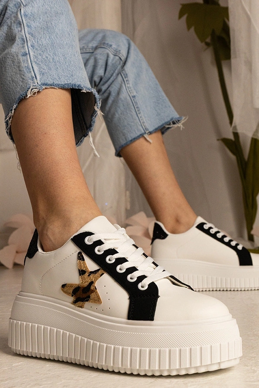 Tênis bicolor decorados com glitter e...