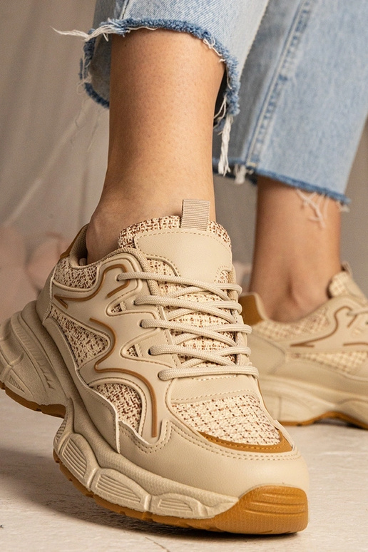 Tênis beiges femininos esportivos...