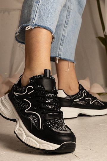 Ténis pretos femininos...