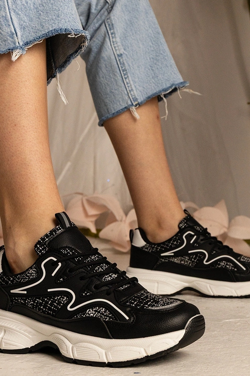 Ténis pretos femininos esportivos...