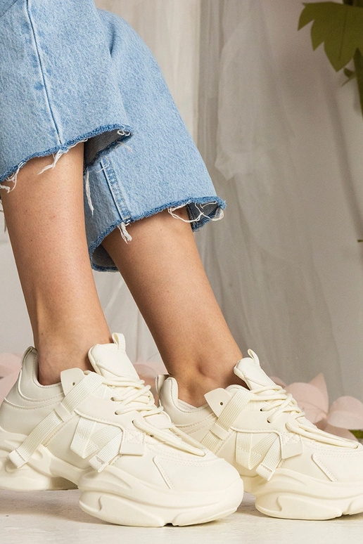 Ténis bege femininos robustos...