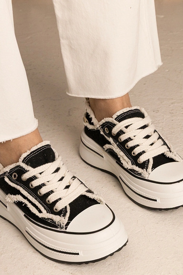 Tênis femininos de cano...