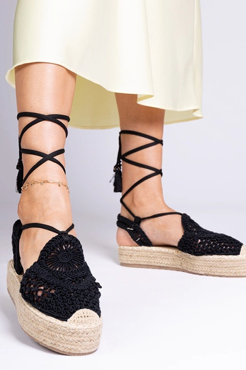 Sandálias femininas pretas trançadas tipo espadrilhas Lemura